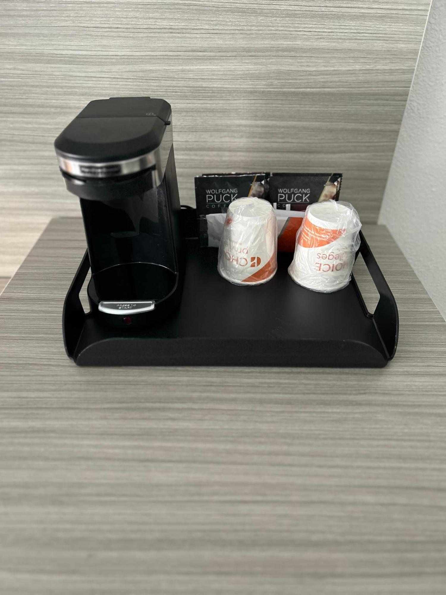 Quality Inn Лимингтон Экстерьер фото