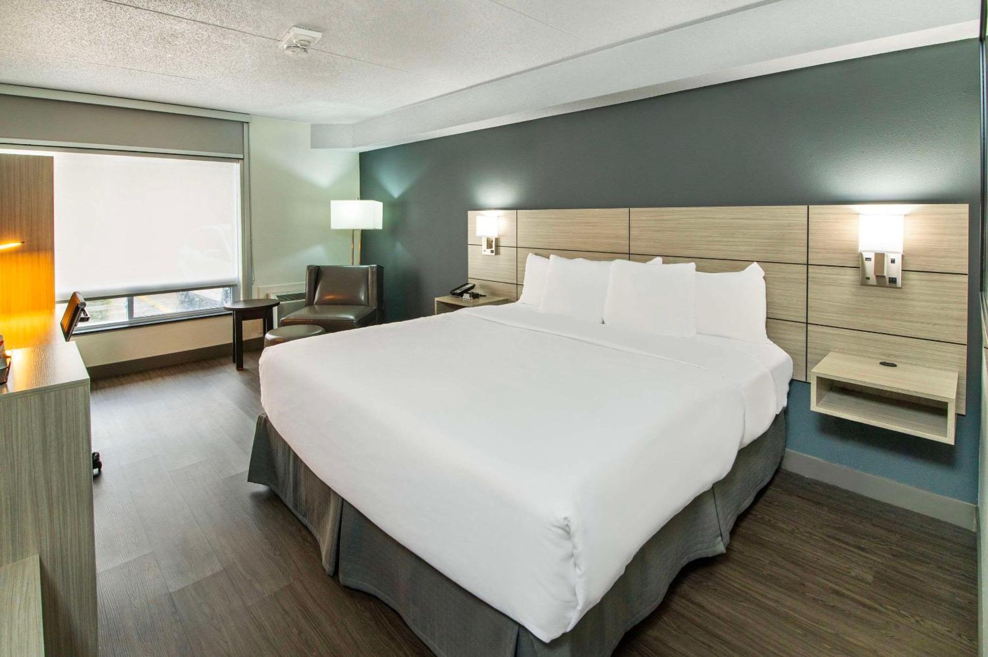 Quality Inn Лимингтон Экстерьер фото