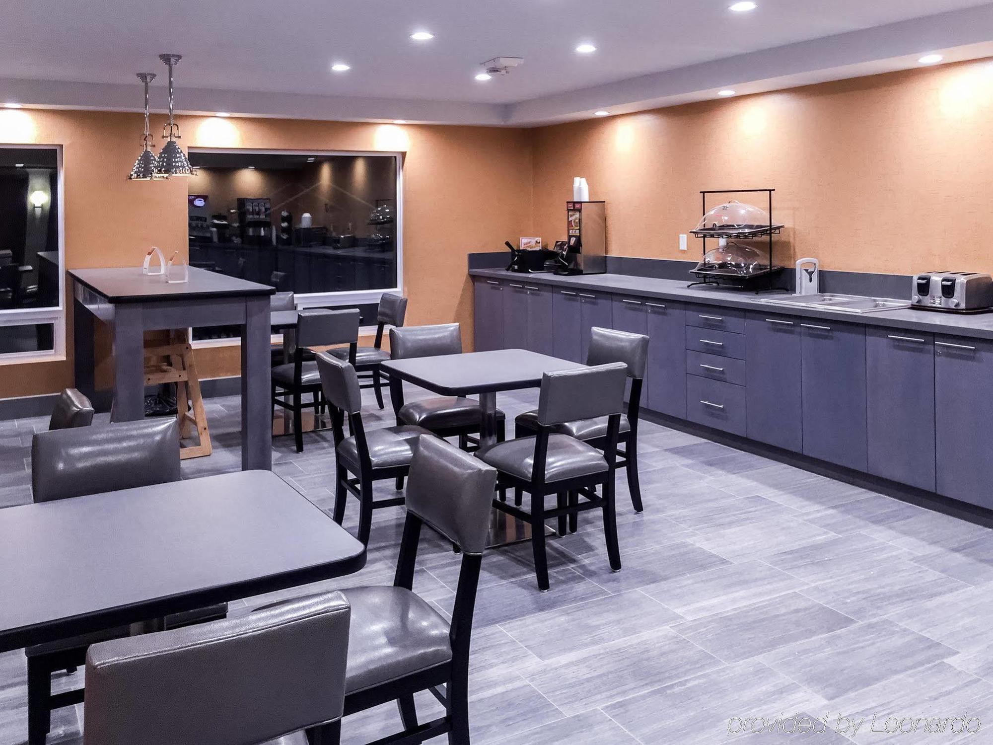 Quality Inn Лимингтон Экстерьер фото