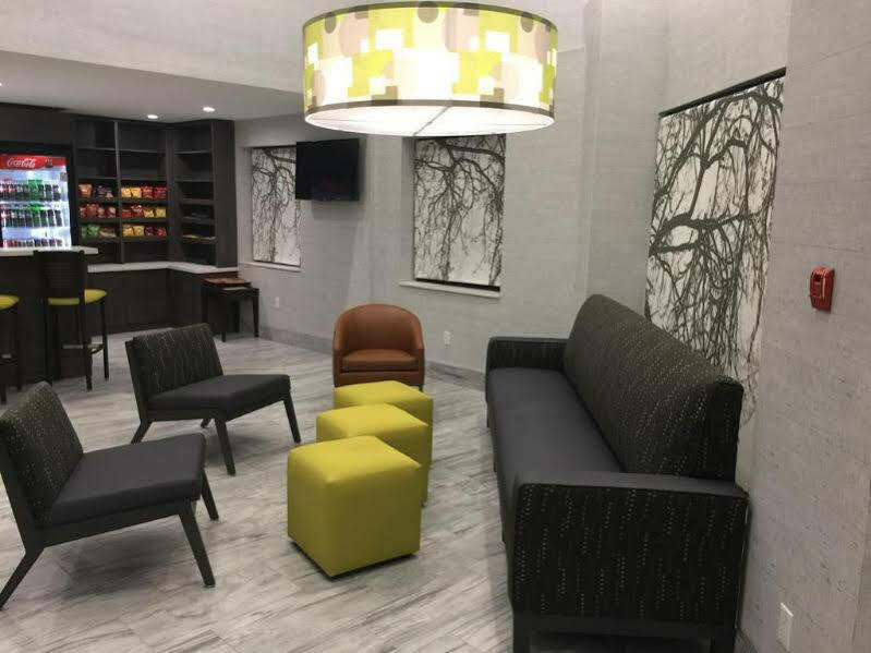 Quality Inn Лимингтон Экстерьер фото